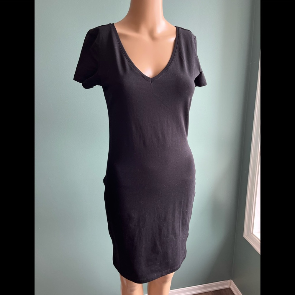 H&M fitted tee shirt dress